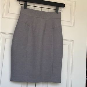 NWOT 🌟 H&M pencil skirt